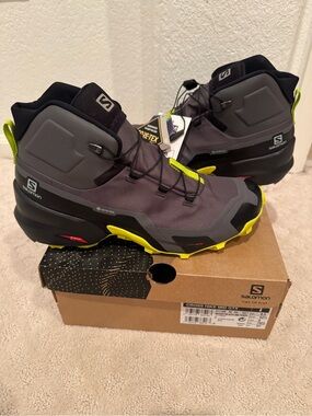 Salomon GTX Cross Hike Mid Hiking Boots